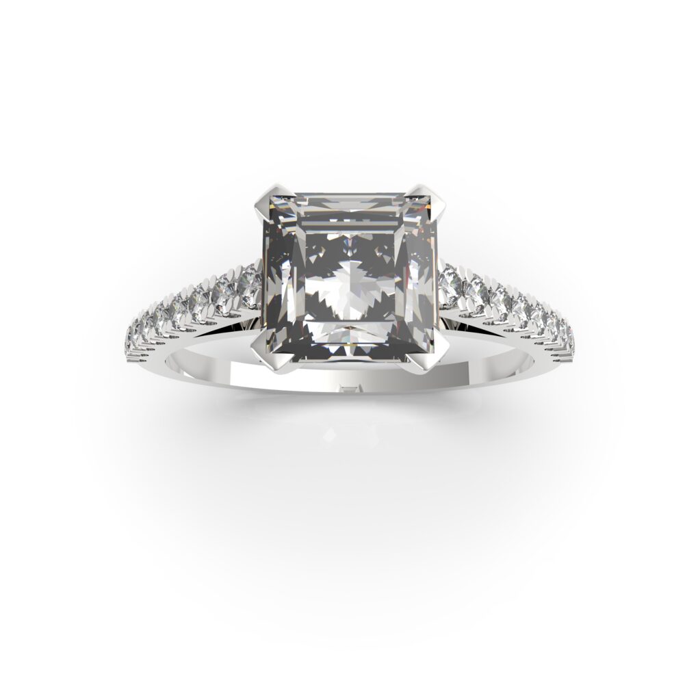 Solitaire ring featuring princess diamond - BP04