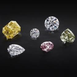 diamanti colorati e forma diversi